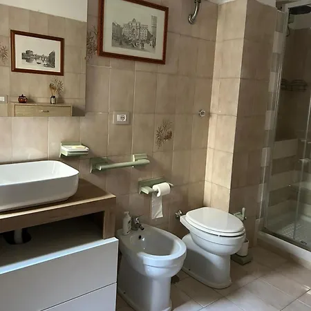 Vacanze Romane House Apartamento *